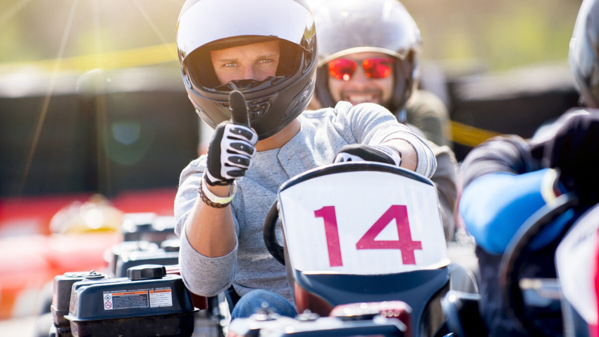 Casque karting : ce qu'il faut vraiment savoir avant d'en acheter un